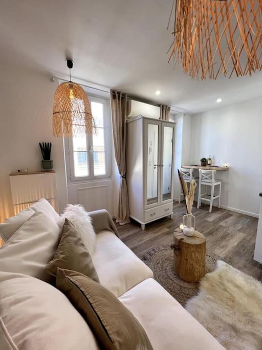 Studio 2 Neuf A 100M Des Plages Et De La Gare Saint-Raphaël Eksteriør bilde